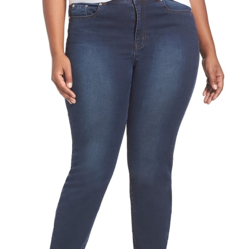 NEW LOVE & LEGEND Skinny Crop Premium Denim